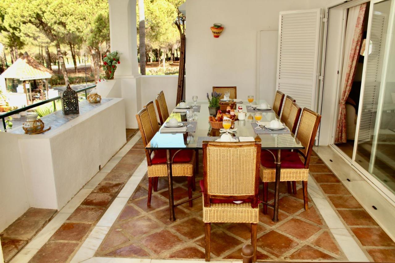 Apartment in El Presidente Beach Side New Golden Mile Estepona Exterior foto
