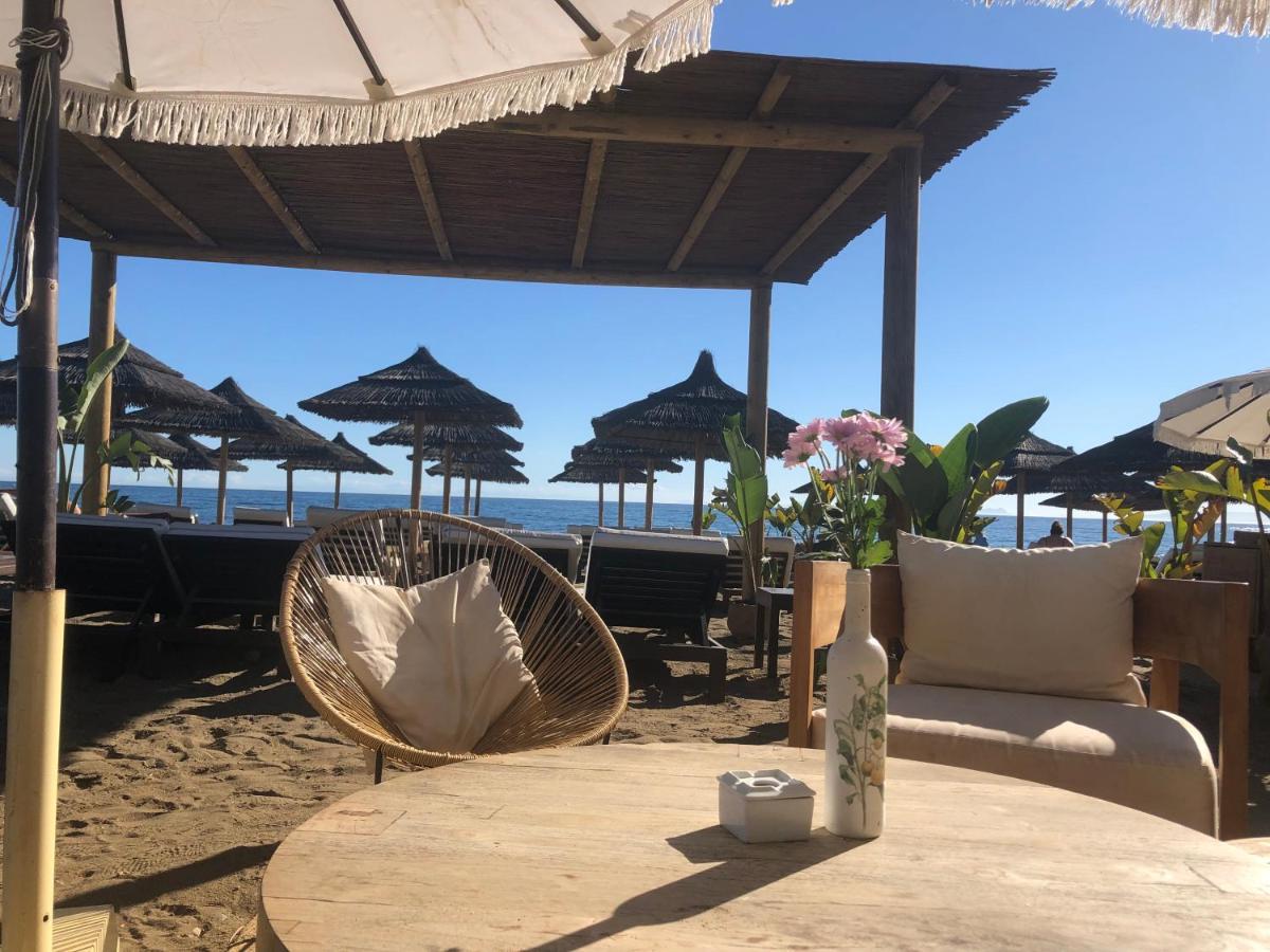 Apartment in El Presidente Beach Side New Golden Mile Estepona Exterior foto